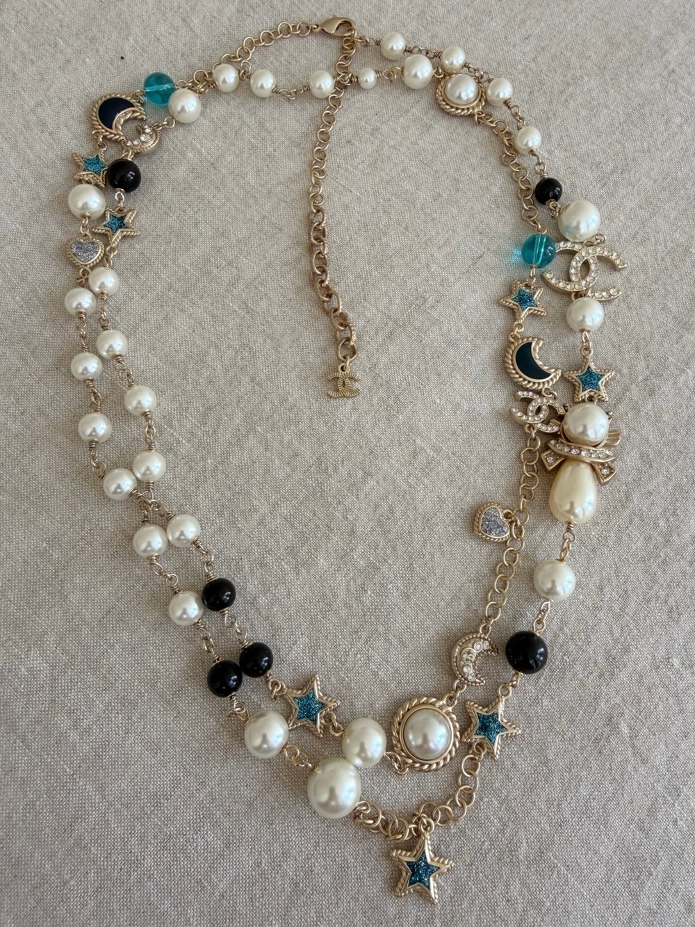 💙CHANEL Gold-Tone Multi-Strand Pearl Necklace with Blue Stars & Black Beads✨ - Picture 3 of 11